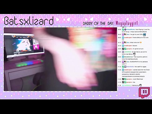 ❤️ GAMER ESQUECEU DE DESLIGAR O FLUXO E ESGUICHOU AO VIVO NO AR ️ Porno em nós ❌❤